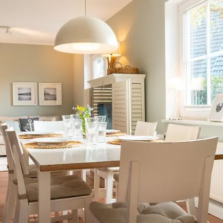 Nils Holgersson بيت للعطل كاليفورنيان